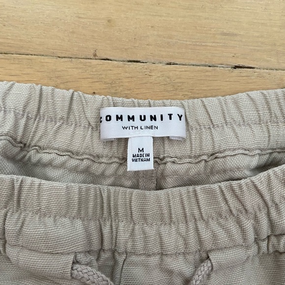 Aritzia Community Habitus Linen Shorts Sz M - Picture 4 of 5